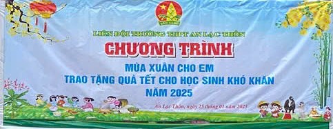 Chương trình "Mùa xuân cho em, tặng quà Tết cho học sinh khó khăn" năm 2025