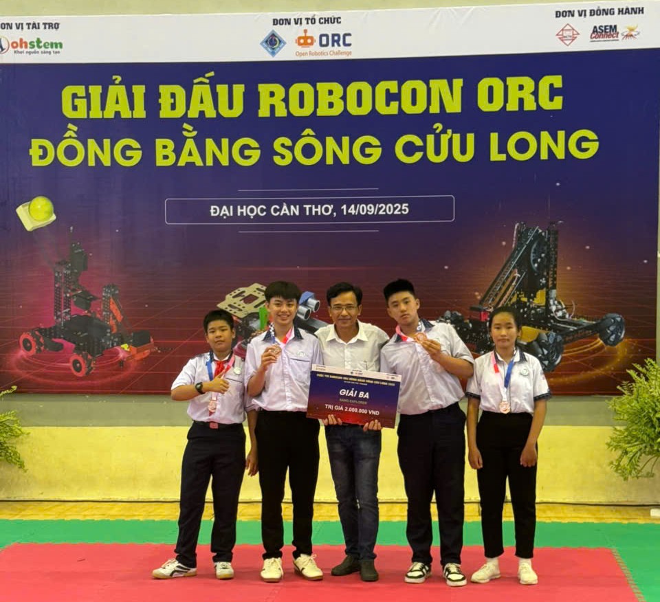 Học sinh THPT An Lạc Thôn đạt giải Ba Cuộc thi Sáng tạo Robocon ORC ĐBSCL 2025